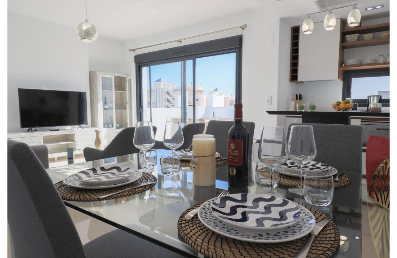 Ferienwohnung MyFlats Luxury Beach Avenue Arenales del Sol Exterior foto